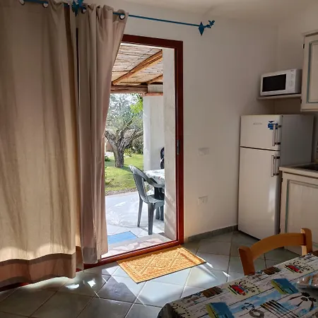 Cuccuru Relax - A Iun Q9882 * أروسييْ