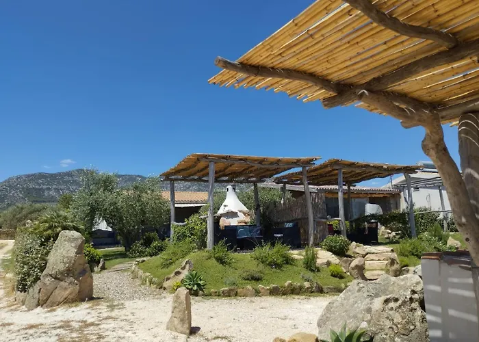 Cuccuru Relax - A Iun Q9882 *